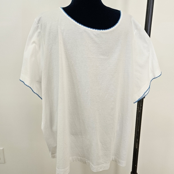 Draper James T Shirt 3X Magnolia White Tee Blue Crochet Detail Scoop Neck Cotton - Picture 12 of 13